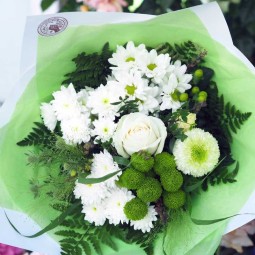 Bouquet Blanc et Vert Paris | Livraison Fleuriste Premium
