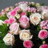 Détail bouquet pastel en roses rose